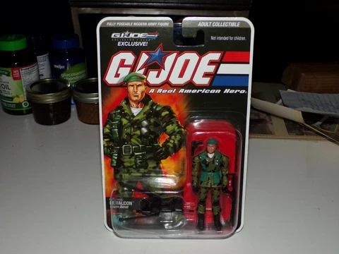 GI Joe Lt Falcon DTC Collectors Club Action Figure NEW MOSC 2008 From 1987 Movie Cover