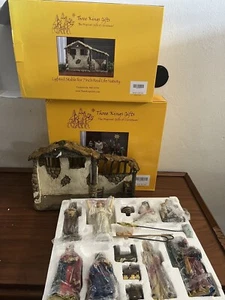 Juego de Belén La Vida Real por Reyes Magos Establo Iluminado Sagrada Familia Dorado Usado en Excelente Condición - Imagen 1 de 5