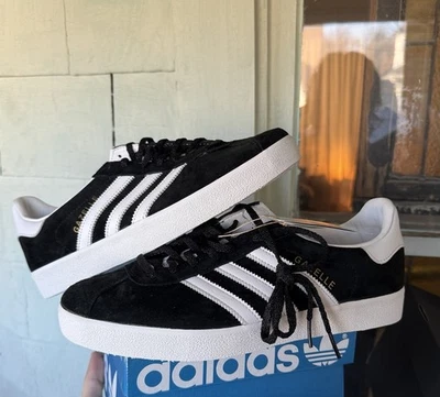 Adidas Gazelle 85 FZ5594 Mens Black Suede Lace Up Lifestyle Sneakers Size 8.5 - Image 1 of 4