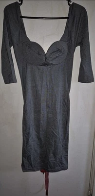 *BRAND NEW* CELEB BOUTIQUE Bodycon Lace Back Dress - Image 1 of 4