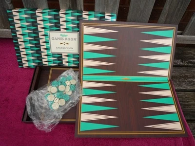 Ridleys Games Room Backgammon Game, Complete and Excellent Condition. - Image 1 of 4