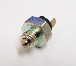 MG MGB & GT Reverse Light / Overdrive Isolation Switch  - Picture 1 of 2