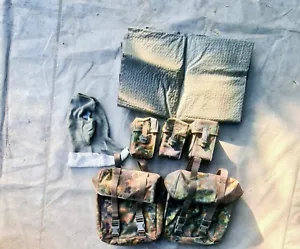Bundeswehr Konvolut, 2 Mehrzwecktaschen, 3 Magazintaschen, Plane, Sturmhaube - Bild 1 von 1