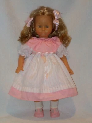 Muñeca Niña 20" Marca Famosa Hecha en España 1983 Foto 1 de 4