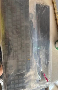 Logitech Black G513 Carbon RGB Mechanical Wired Gaming Keyboard With Palm Rest - Afbeelding 1 van 1