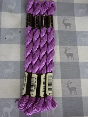 4 Original Anchor Perlgarn Stärke 5  MEZ - Farbe 97 lila- 4 x 5 Gramm - Bild 1 von 2