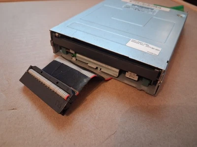 Samsung SFD-321B  Floppy Disk Drive BLACK internal - Image 1 of 4