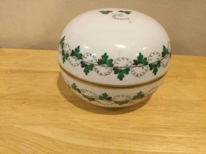 Herend Persil Muster handbemalt Porzellan bedeckt runde Schmuckschatulle - Bild 1 von 3