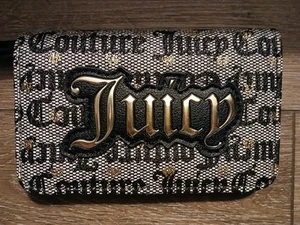 Juicy Couture Poker Face Slim Elongated Bifold - Black, Beige, Gold NWT - Picture 1 of 7