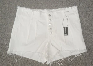 Express Midi High Rise White Button fly Shorts size 14 NWT - Picture 1 of 3