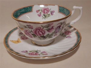 Taza de té y platillo Hudson Middleton Sweet Pea Butterfly Avon Shape. El último. - Imagen 1 de 1