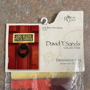 Bandiera decorativa David T. Sands Dio benedica questa casa porta rossa tenuta dimensioni 30x43 - Foto 1 di 6