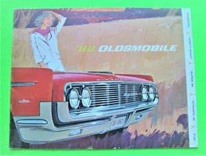 1962 OLDSMOBILE FULL LINE DLX 30-pg COLOR CATALOG Brochure CONVERTIBLES Super 88 - Picture 1 of 12