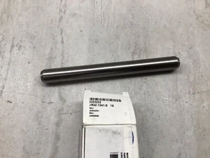 2018-2019 Ford Mustang OEM MT-82 Man Transmission Gear Shift Rail JR3Z-7241-B - Picture 1 of 2