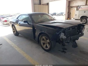 Temperature Control US Market Fits 11-14 CHALLENGER 1764824 - Picture 1 of 10