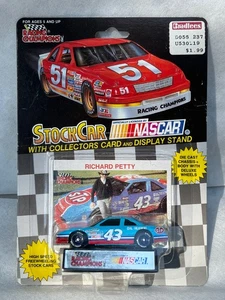 1991 Racing Champions Stock Car NASCAR Richard Petty with Stand and Card - Picture 1 of 2