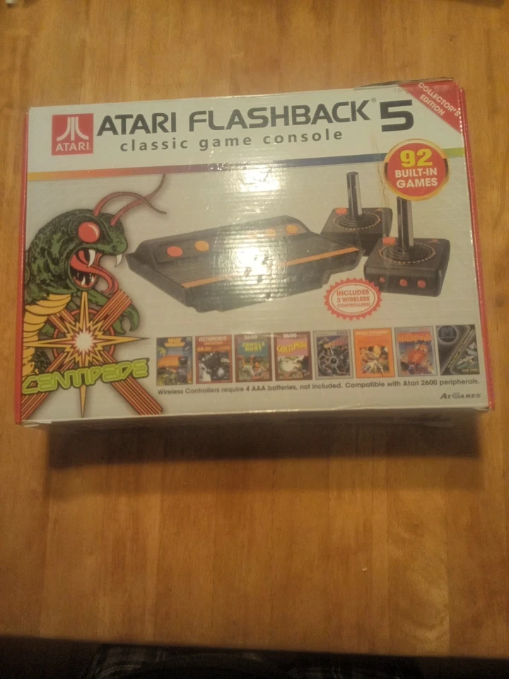 Atari Flashback 5 Collector's Edition 92 Built in Games - Image 1 of 1