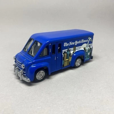 Matchbox Yesteryear Power of The Press Dodge Route Van NY New York Times YPP04 - Image 1 of 4