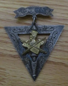 S.S. Davis 1874 Knights Of Pythias Masonic Badge Medal Armored Knight Pin - Picture 1 of 3