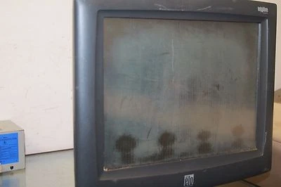 Elo Touch Solutions ET1525L-7UWC-1 15" LCD Touchscreen Monitor scratched screen. - Image 1 of 4
