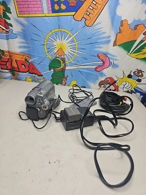 panasonic camcorder 3CCD MEGA O.I.S LSGN1671 Read*** - Image 1 of 4