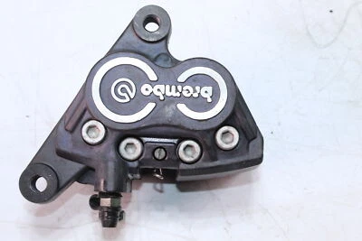 Суппорт правого переднего тормоза 1996 Bmw R850r - Изображение 1 из 4