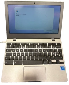 Samsung Chromebook 4  XE310XBA Intel N4000 4GB RAM 32GB eMMC  11.6" Screen - Picture 1 of 3