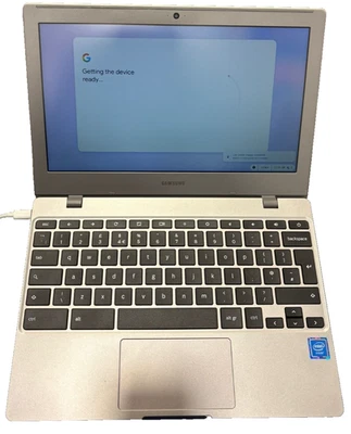 Samsung Chromebook 4  XE310XBA Intel N4000 4GB RAM 32GB eMMC  11.6" Screen - Image 1 of 3