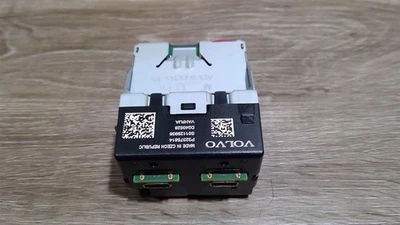 2024-2025 VOLVO XC40 USB SOCKET CONNECTOR PORT P32375814 - Imagen 1 de 4