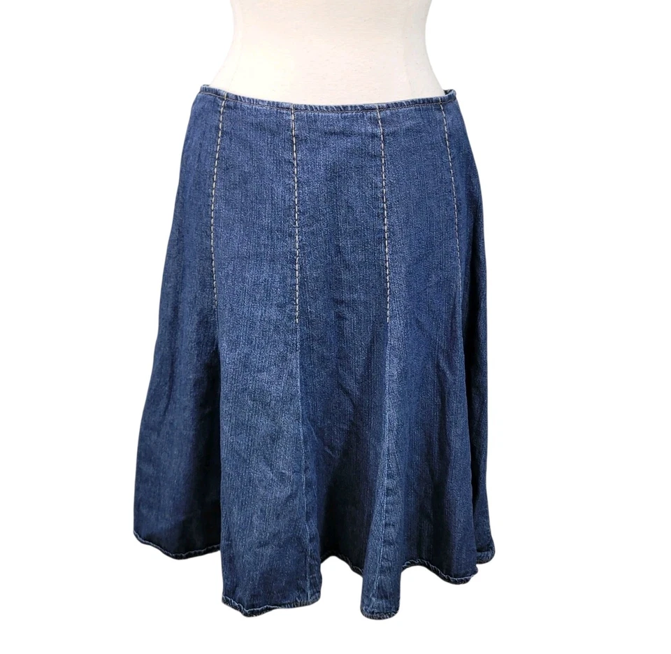 Falda Denim De Colección Y2K Talla 8 31" Cintura Azul Jean Hasta la Rodilla Acampanada Modesta Sin Abertura Foto 1 de 4