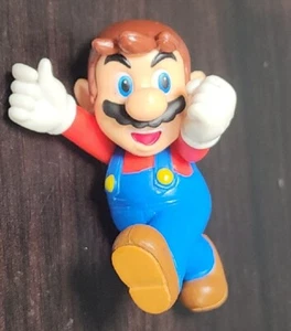Super Mario World JAKKS MARIO 2.5” Nintendo Toy Figure - Picture 1 of 7