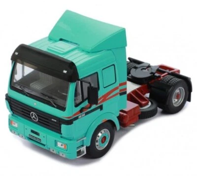 IXO MODELS MB Mercedes Benz SK II - 1838 LS - 1984 - Turquesa - IXO 1:43