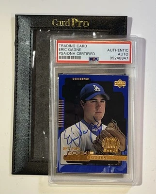 Eric Gagne 1999 Upper Deck Firmado Estrella Novato #11 Los Angeles Dodgers PSA Automático Foto 1 de 2