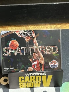 2012 Panini Past Present #30 LeBron James Astuccio NERO ROTTO Hit SSP - Foto 1 di 2