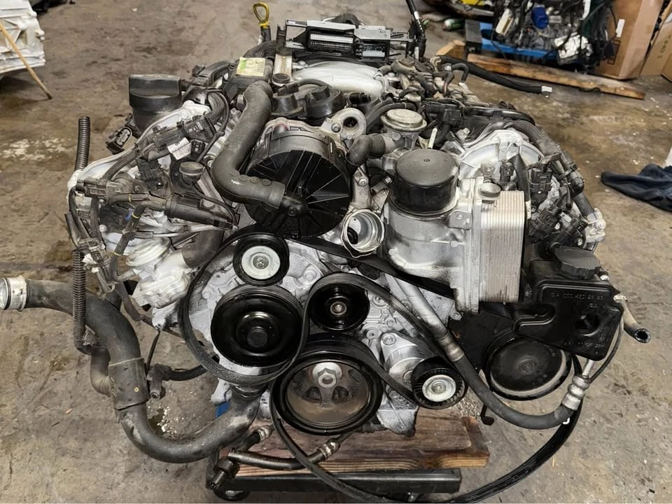 Mercedes-Benz Clase C C300 2008 2009 motor de 3,0 L fabricante de equipos originales 110 k millas 2720102702 Foto 1 de 4