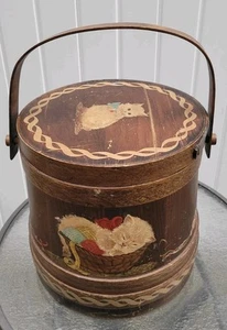 Vintage  Sewing Box Cheese Box Round Wooden Hand Painted  Fabric Lined With Lid - Picture 1 of 6