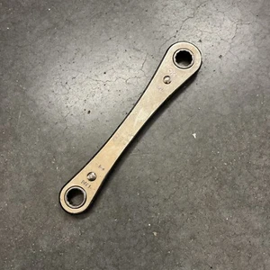 Craftsman 9 43683 Flat Ratcheting Wrench 9/16 - 1/2 - 12 PT - Picture 1 of 12