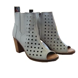 Toms Perf Ankle Booties Peep Toe Heel Women's Size 6.5 - Picture 1 of 8