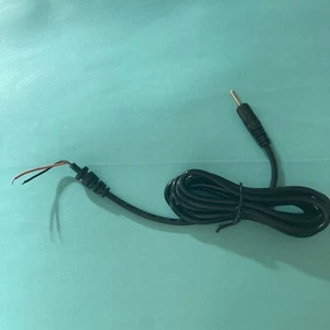 Cable conector adaptador de alimentación de CC enchufe macho 2,5 mm x 0,7 mm 2A 2A 2 piezas - Imagen 1 de 1