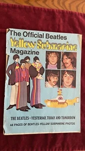 Lot Of Vintage Beatles Yellow Submarine Magazine And Newspaper Clippings Photos - Picture 1 of 12
