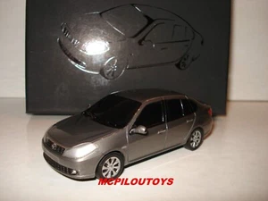 RARE COFFRET NOREV RESINE - RENAULT SYMBOL THALIA PHASE II au 1/43 ° - Bild 1 von 3