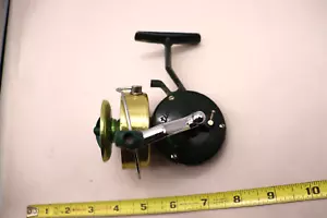 Vintage Revelation Miles Bay Spinning Fishing Reel - "Metallic Green" free ship - Picture 1 of 6