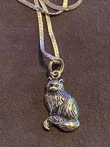 Sterling Silver 925 Sitting Kitty CAT Pendant 18” Flat Snake Chain Necklace - Picture 1 of 4