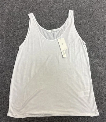 Regata feminina Vince branca média gola redonda nova com etiquetas - Imagem 1 de 4