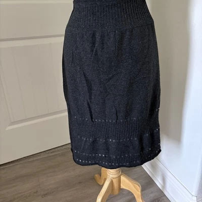 FENDI Black Knee-Length Skirt, M/US6/IT42 - Image 1 of 4