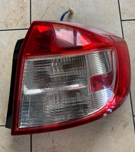 Suzuki SX4 EY Bj.08 orig. KOITO Rücklicht Heckleuchte rechts 22059158 - Foto 1 di 8