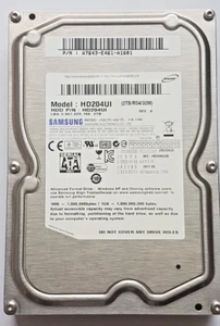 2 TB SATA Samsung Spinpoint HD204UI R54 5400rpm 32MB HDD 3.5" interne Festplatte - Bild 1 von 1