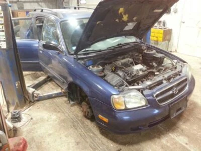 Transmisión automática 1,6 L VIN 3 sexto dígito compatible con 99-01 ESTEEM 1748267 Foto 1 de 4