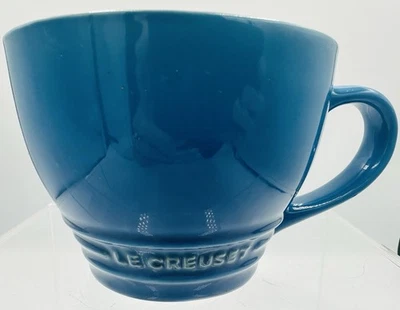Taza de capuchino gigante verde azulado profundo Le Creuset 14 oz azul Marsella nueva Foto 1 de 4