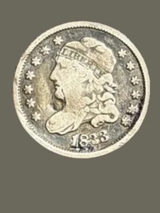 1833 Capped Bust Half Dime • Very Good VG Strong Eye Appeal • Original Luster - Picture 1 of 3